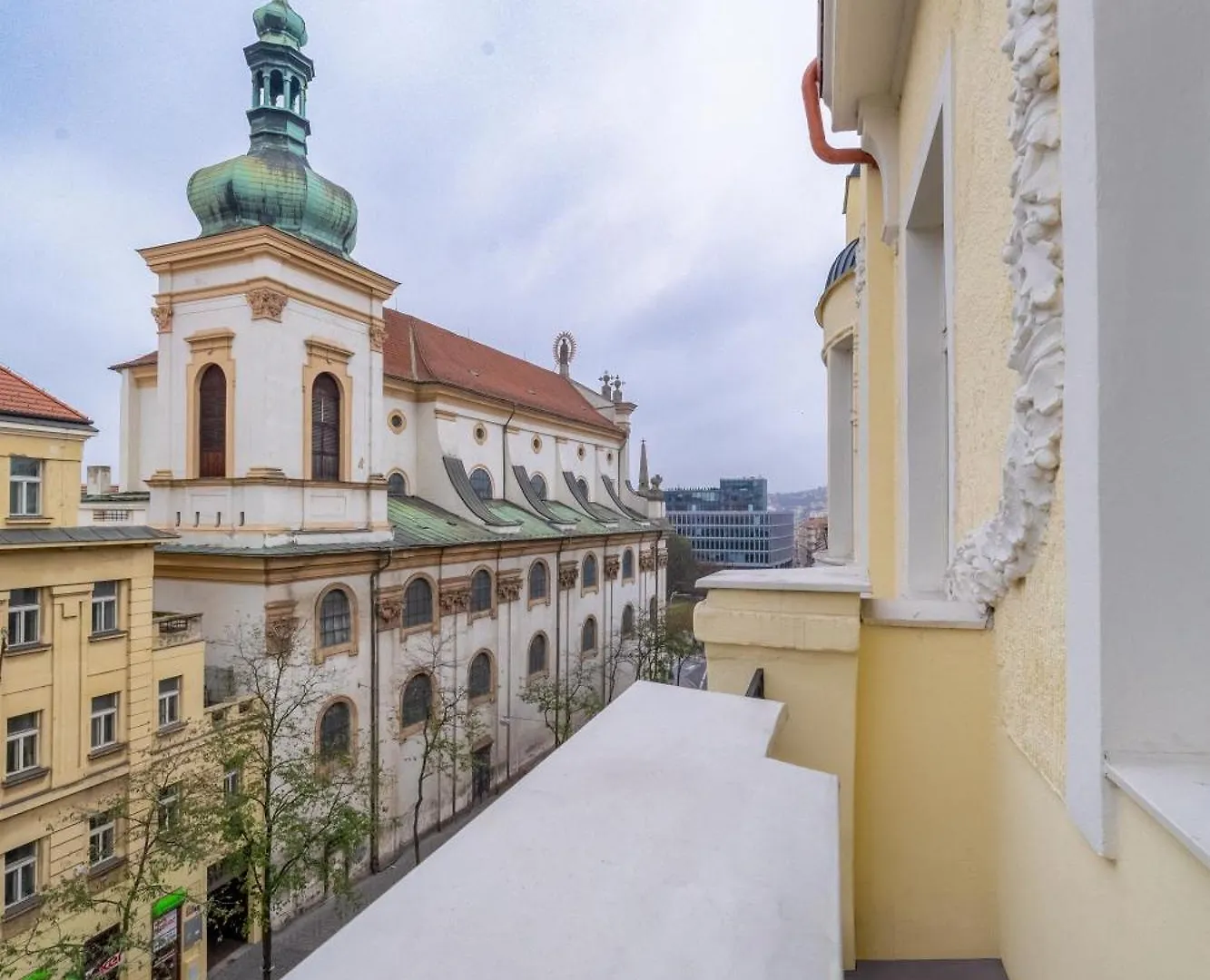 Chic Brick Suite In Historic City By Rentez Prague 0*,  Czech Republic