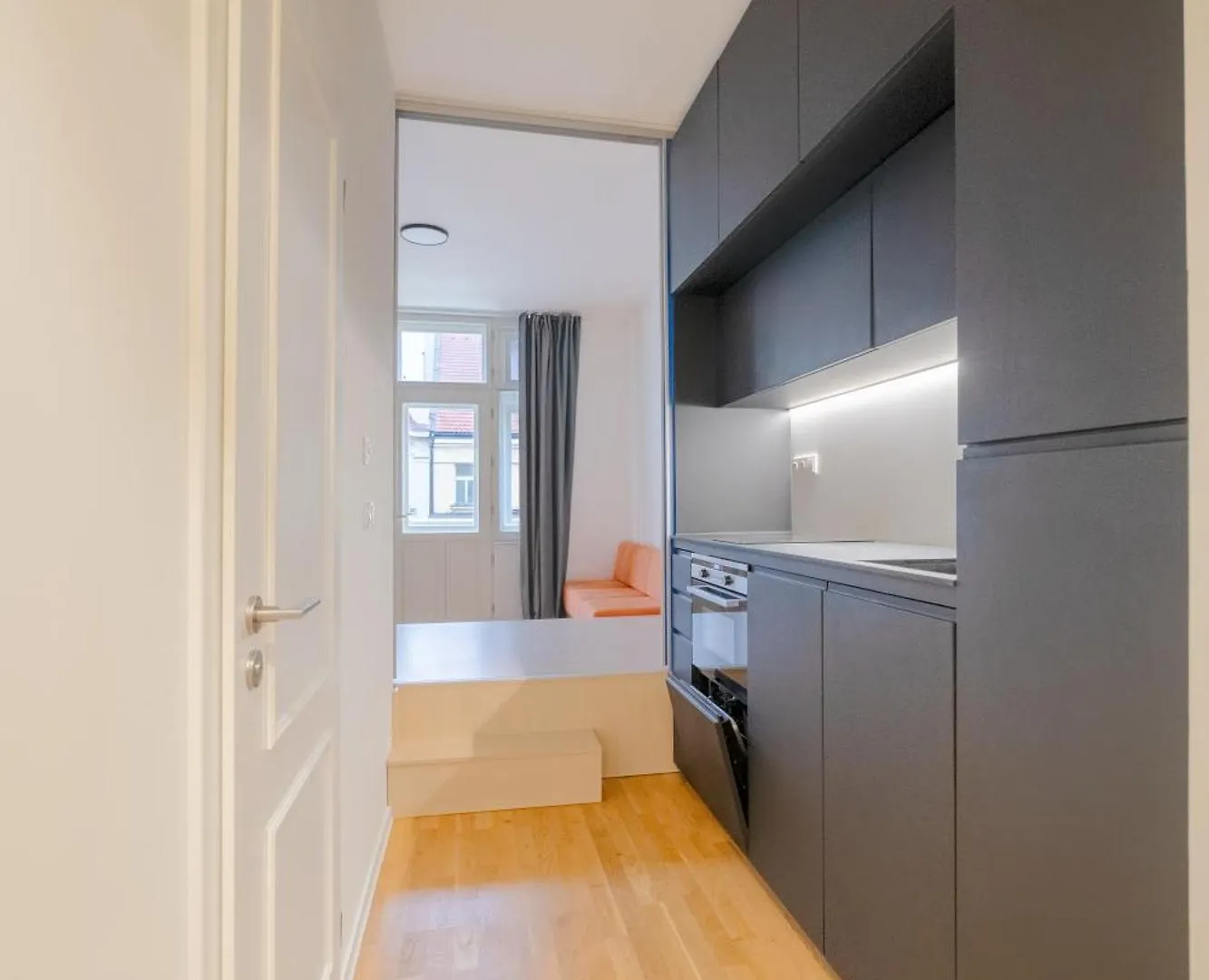 Chic Brick Suite In Historic City By Rentez Prague Apartment